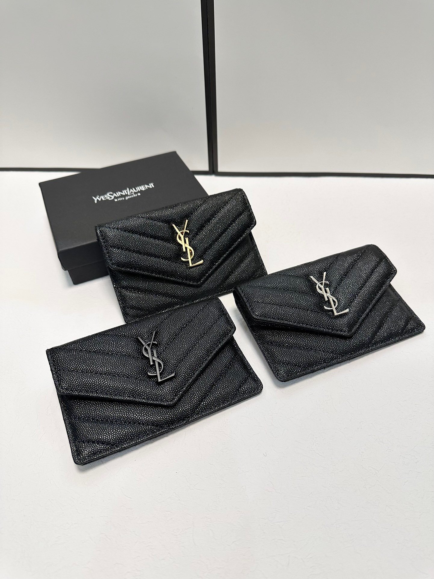 YSL wallet 15x10 1